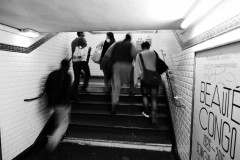 Scene in the Metro ("Beauté Congo"), Paris, 2015.